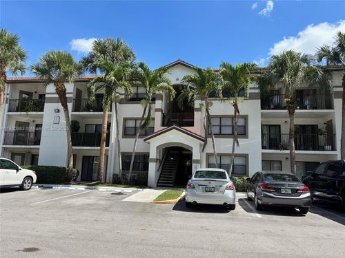 2-620 S Park Rd, Hollywood, FL, 33021-8702 | Card Image