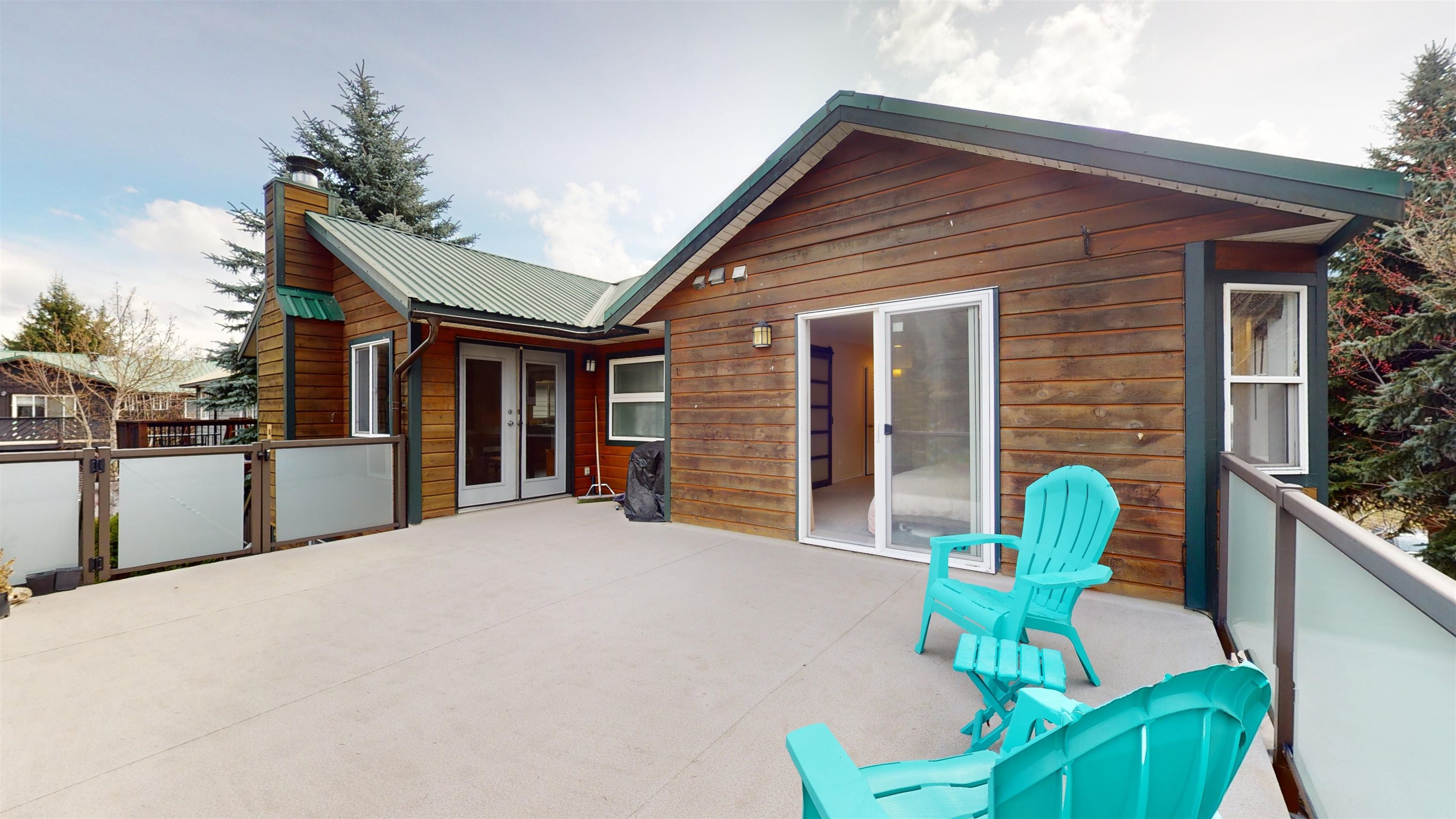1481 Hemlock Street, House other with 7 bedrooms, 3 bathrooms and 4 parking in Pemberton BC | Image 16