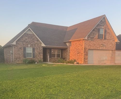 2929 Dusenburg Dr, Christiana, TN, 37037-1425 | Card Image