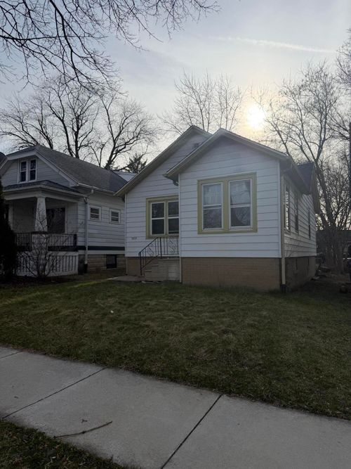 5053 N 28th St, Milwaukee, WI, 53209-5518 | Card Image