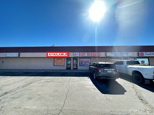 4369 Phelan Road, Phelan, CA, 92371 | Card Image