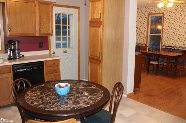 108 N Bloomfield Ave, House other with 4 bedrooms, 3 bathrooms and null parking in Bloomfield IA | Image 9