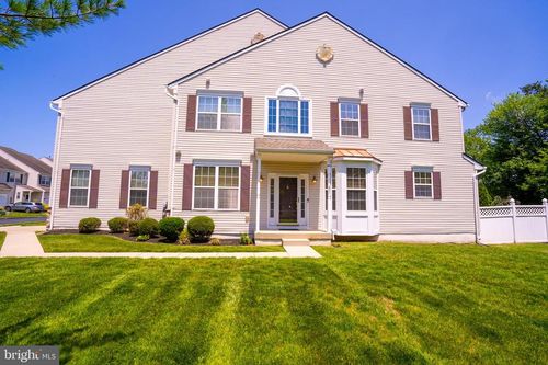 101 Beacon Dr, DEPTFORD, NJ, 08096-5137 | Card Image