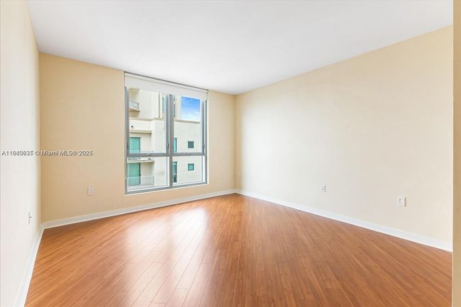APT-2108 - 9055 Sw 73 Rd Ct, Condo with 2 bedrooms, 2 bathrooms and null parking in Pinecrest FL | Image 13