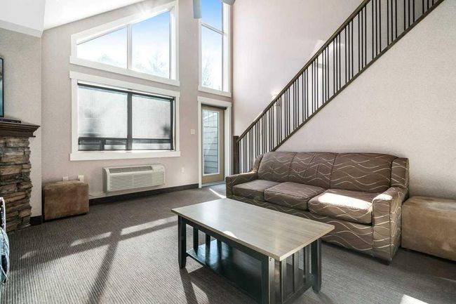 604-ANDAMP-605 - 401 4 St, Home with 2 bedrooms, 3 bathrooms and 2 parking in Elkwater AB | Image 8