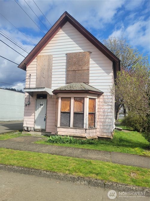 218 S 2nd St, Shelton, WA, 98584-2250 | Card Image