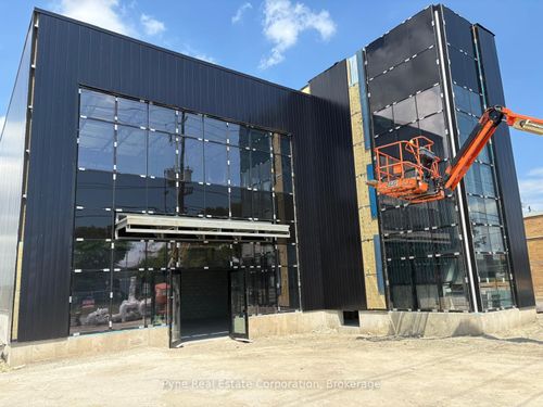 38 Racine Rd, Etobicoke, ON, M9W2Z3 | Card Image