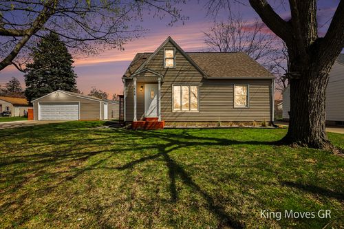 3646 Milan Ave, Wyoming, MI, 49509-3959 | Card Image