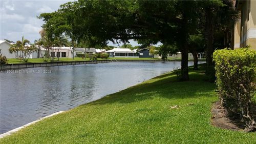 apt-407-7640 Westwood Dr, Tamarac, FL, 33321-2320 | Card Image