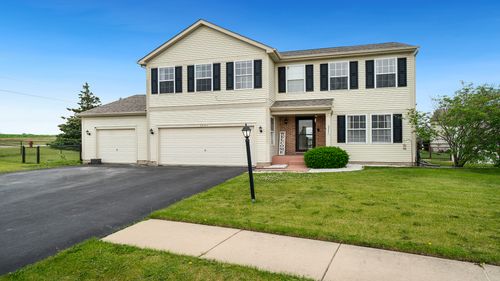 1420 Kennedy Dr, Kirkland, IL, 60146-8839 | Card Image
