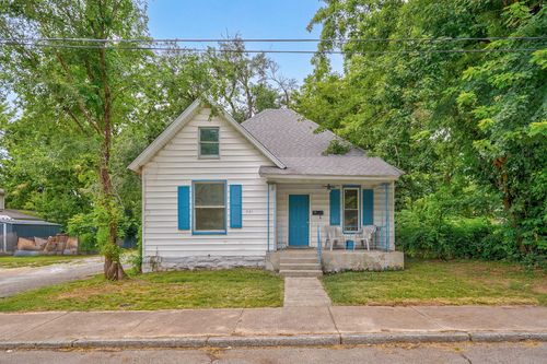 521 W Harrison St, Springfield, MO, 65806-2903 | Card Image