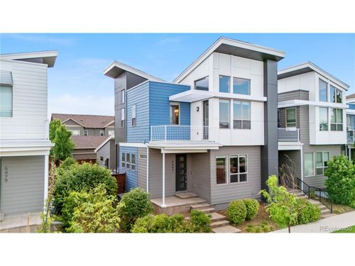 5487 Valentia St, Denver, CO, 80238-3840 | Card Image