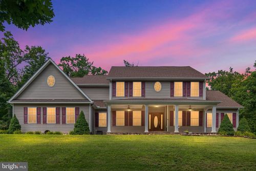 228 Mercys Dr, MIDDLETOWN, VA, 22645-4019 | Card Image