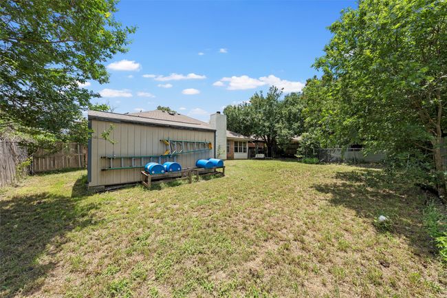 View of yard | Image 20