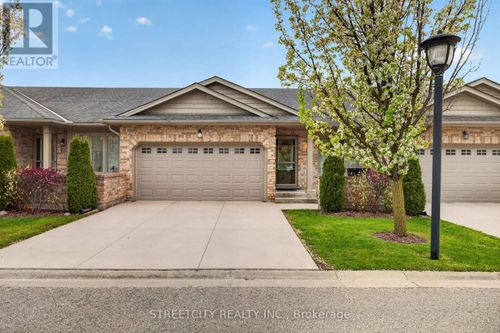 21-2100 Denview Avenue, London North (North S), ON, N6G0J5 | Card Image