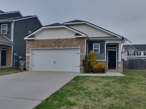 9150 War Eagles Way, Ashland City, TN, 37015-1469 | Card Image