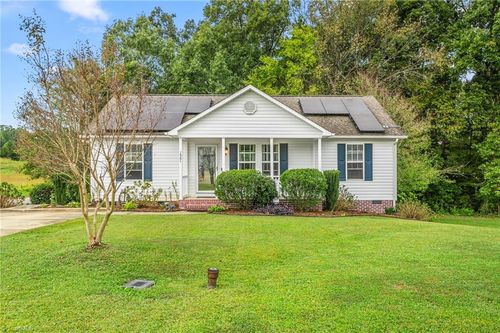 1501 Duet Dr, Siler City, NC, 27344-1603 | Card Image