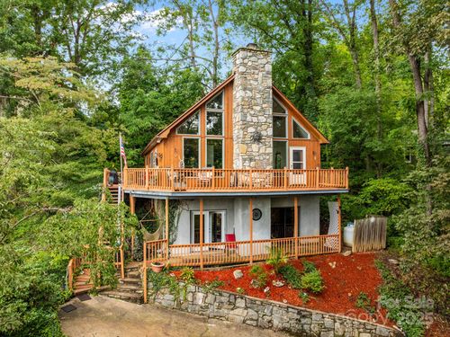 185 Jb Ivey Ln, Lake Junaluska, NC, 28745-8749 | Card Image