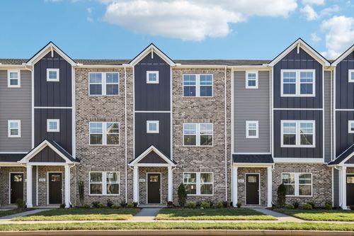 201 Fletchers Way, Smyrna, TN, 37167-3646 | Card Image