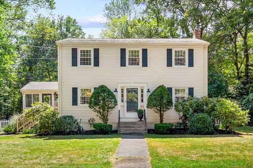 26 Bayberry Ln, Holliston, MA, 01746-1105 | Card Image