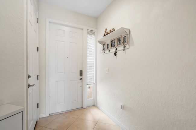 524 Sw Glen Crest Way, Condo with 3 bedrooms, 3 bathrooms and null parking in Stuart FL | Image 33