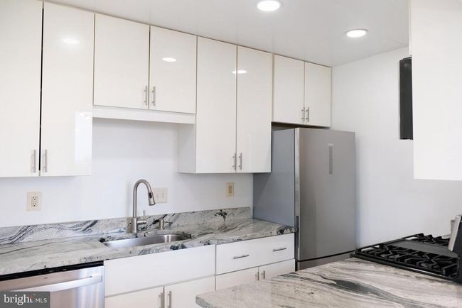 APT-804 - 4390 Lorcom Ln, Condo with 2 bedrooms, 2 bathrooms and null parking in ARLINGTON VA | Image 7