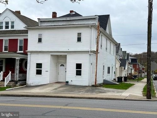 815 N 2nd St, Altoona, PA, 16601-5701 | Card Image