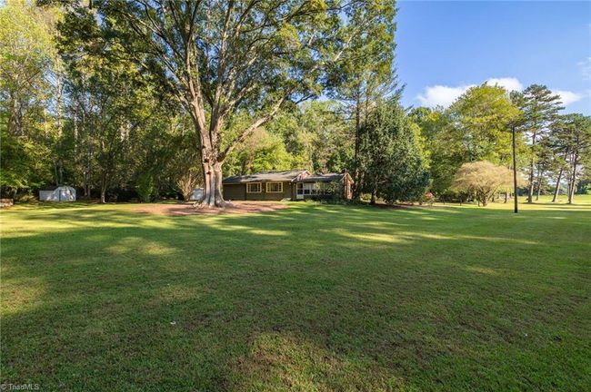 5305 Shattalon Dr, House other with 2 bedrooms, 2 bathrooms and null parking in Winston-Salem NC | Image 43