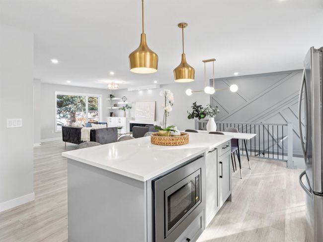 2731 Conrad Dr Nw, House detached with 5 bedrooms, 3 bathrooms and 2 parking in Calgary AB | Image 21