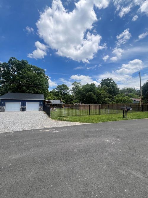 116 Central Ave, Wheelersburg, OH, 45694-8695 | Card Image