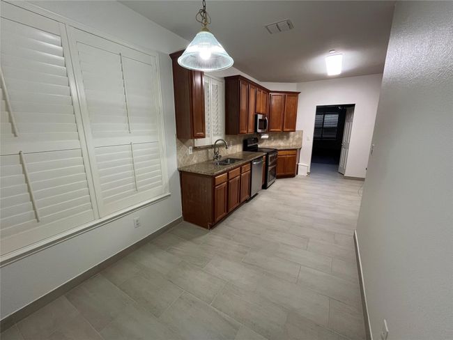 8605 Hunters Trace Ln, Townhouse with 3 bedrooms, 3 bathrooms and null parking in Plano TX | Image 21