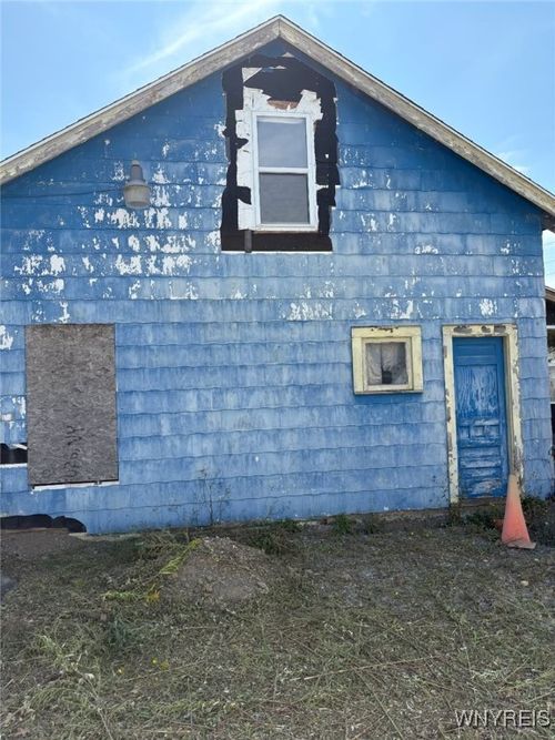 5807 Herman Hill Rd, Hamburg, NY, 14075-6910 | Card Image