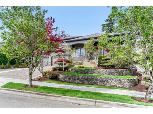 15809 Se Palermo Ave, Happy Valley, OR, 97086-4249 | Card Image