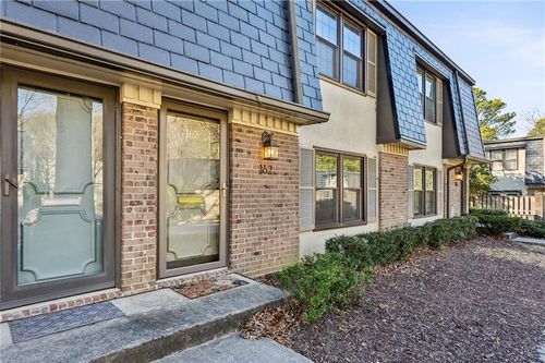 162 Lablanc Way Nw, Atlanta, GA, 30327-1082 | Card Image