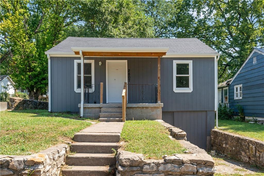 Quincy Ave, Kansas City, MO 64128
