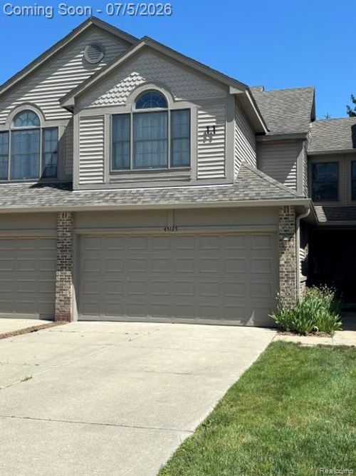 52-45125 Horseshoe Cir, Canton, MI, 48187-5040 | Card Image
