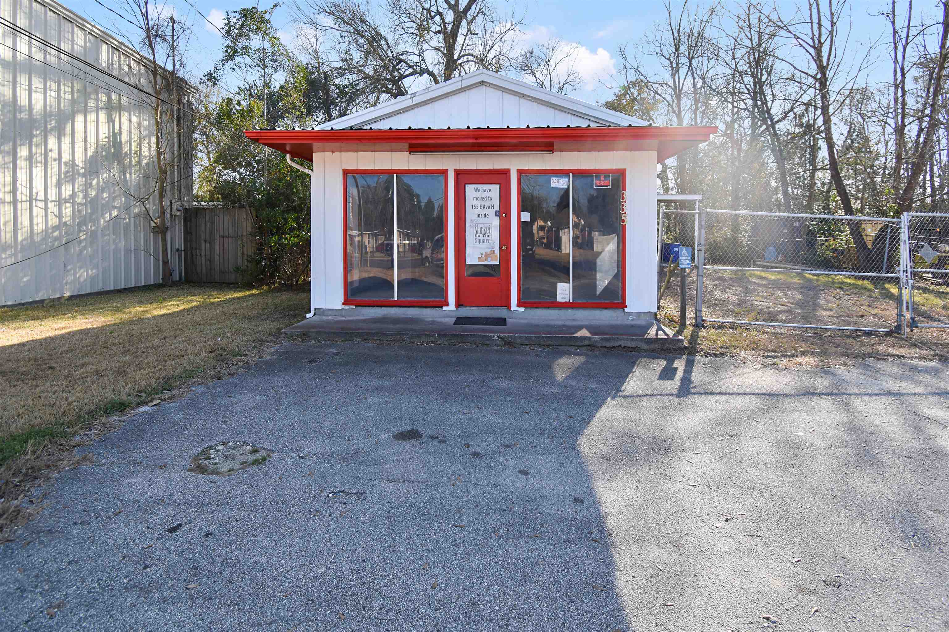 335 Highway 327 W, Silsbee, TX 77656