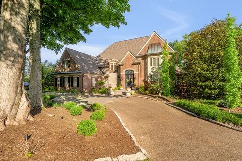 1884 Honey Spring Pl, Lexington, KY, 40502-7710 | Card Image