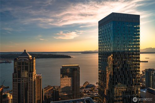 unit-5803-1340 4th Ave, Seattle, WA, 98101-2669 | Card Image