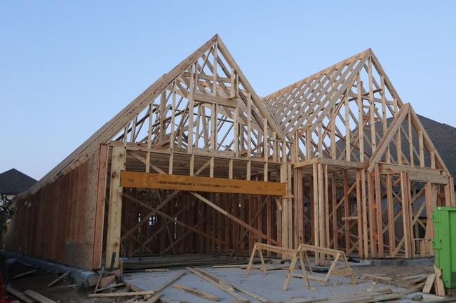 Let us show you how our advanced framing techniques have stood the test of time and allow more insulation for a quieter and more energy efficient home. | Image 9