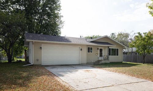 1923 22nd Ave S, Moorhead, MN, 56560-5857 | Card Image