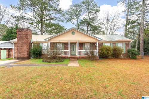100 Holiday Estates Dr, CROPWELL, AL, 35054-3802 | Card Image