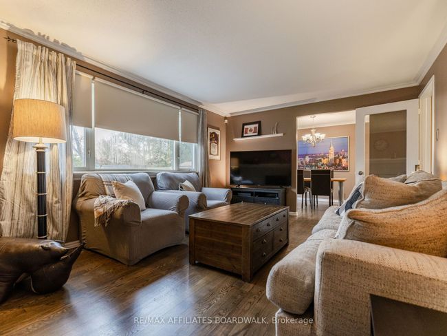38 Nestow Dr, House attached with 3 bedrooms, 3 bathrooms and 2 parking in Nepean ON | Image 10