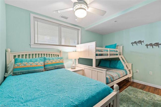 APT-121B - 3738 Sandpiper Rd, House attached with 2 bedrooms, 2 bathrooms and null parking in Virginia Beach VA | Image 38