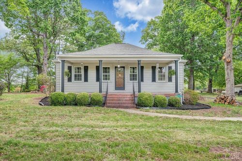 1433 Chalk Level Rd, Chatham, VA, 24531-3256 | Card Image