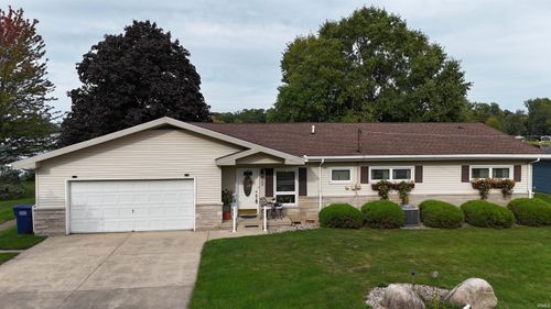 706 W Neher Rd, Silver Lake, IN, 46982-9514 | Card Image