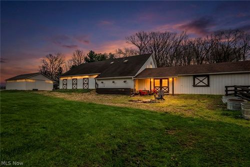 4020 Faircrest St Sw, Canton, OH, 44706-3515 | Card Image