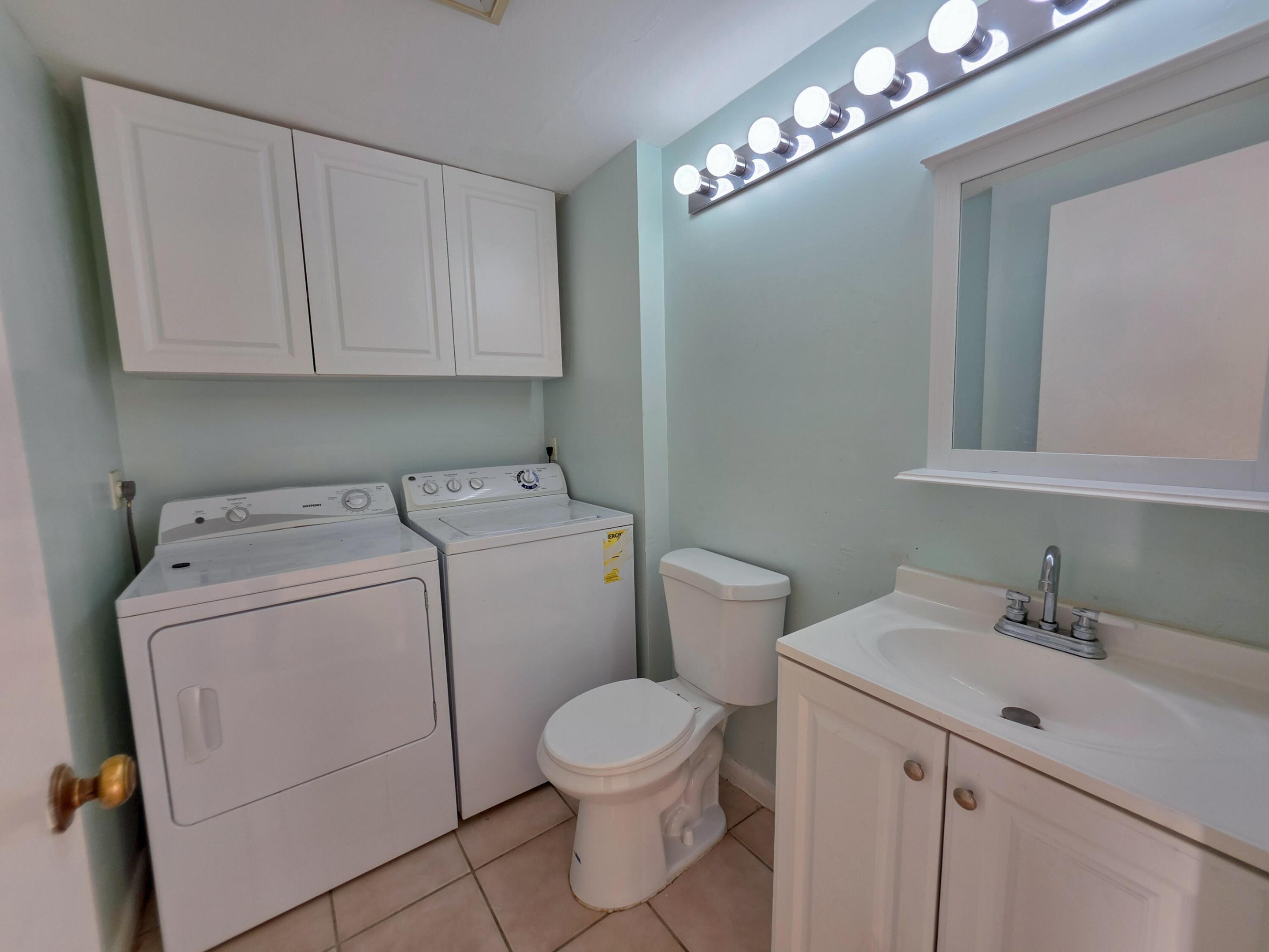 Residential Lease in West Palm Beach 4