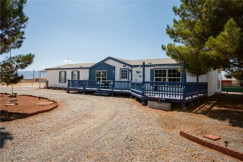 3860 Sagebrush Ave, Pahrump, NV, 89048-9437 | Card Image