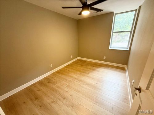 apt-106-5696 Kingsbury Ave, Saint Louis, MO, 63112-1868 | Card Image